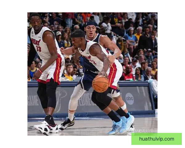 热火骑士大战前瞻阿德巴约韦尔联手震慑禁区艾伦复出能否助队复仇